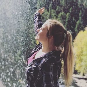 Meet your Posher, Anna